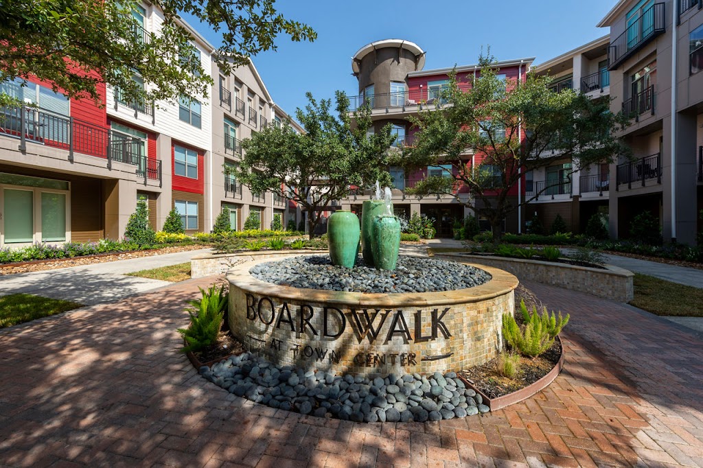 Boardwalk at Town Center Apartments | 2203 Riva Row, The Woodlands, TX 77380, USA | Phone: (866) 629-8204