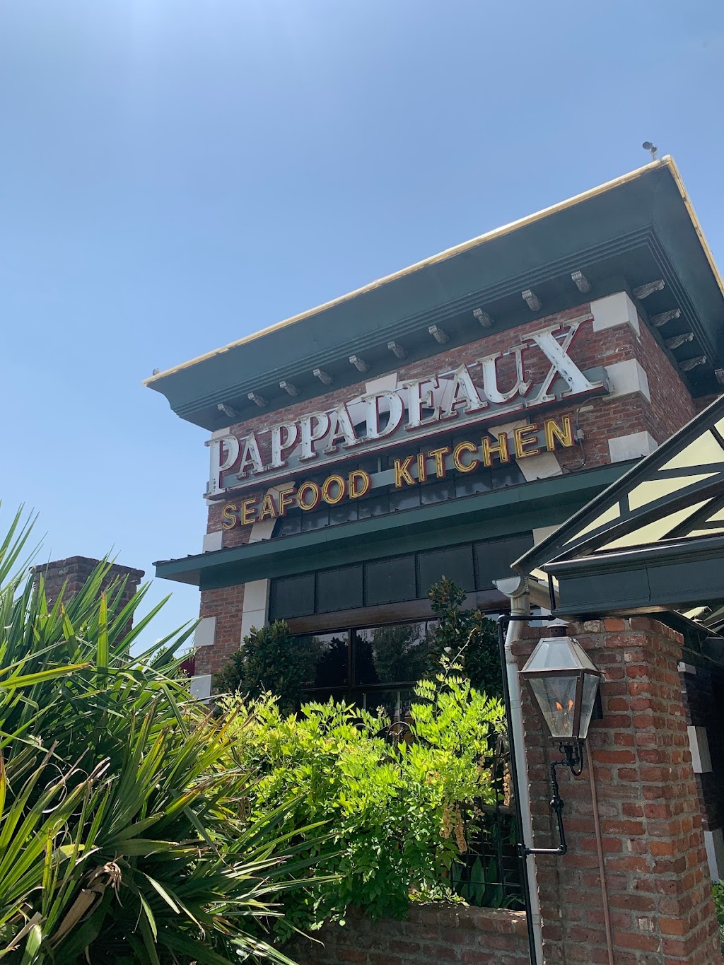 Pappadeaux Seafood Kitchen | 800 E Hwy 67, Duncanville, TX 75137, USA | Phone: (972) 572-0580