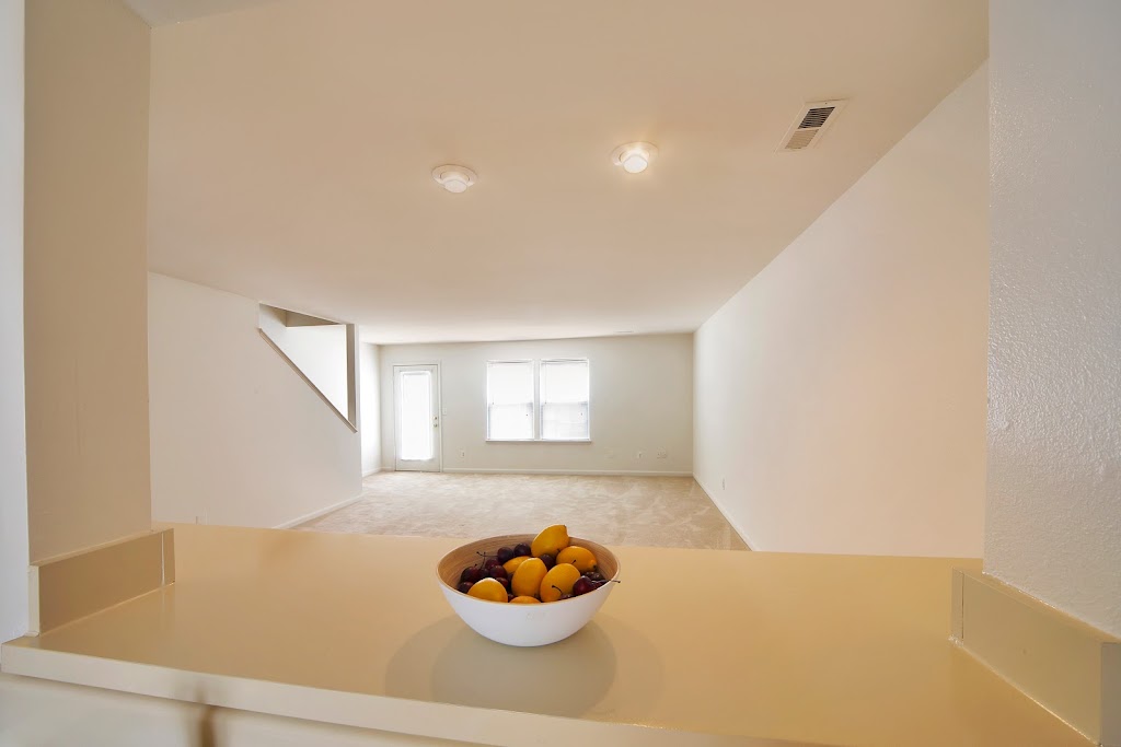 Broadwater Townhomes | 15149 Broadwater Way, Chester, VA 23831, USA | Phone: (833) 650-0675