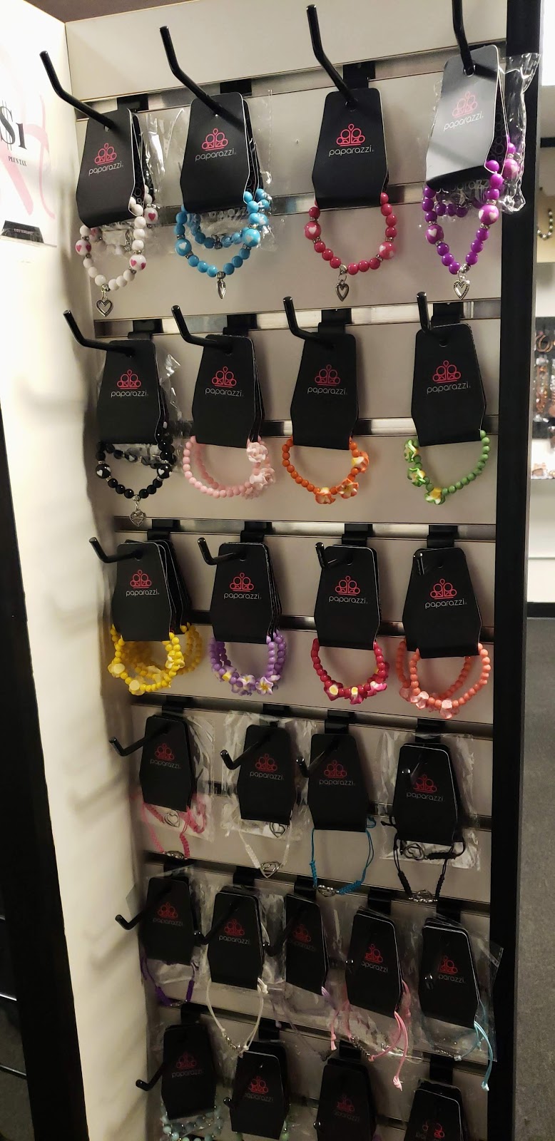 Beyond Pink Accessories | 218 Scotch Rd, Ewing Township, NJ 08628, USA | Phone: (609) 356-4516