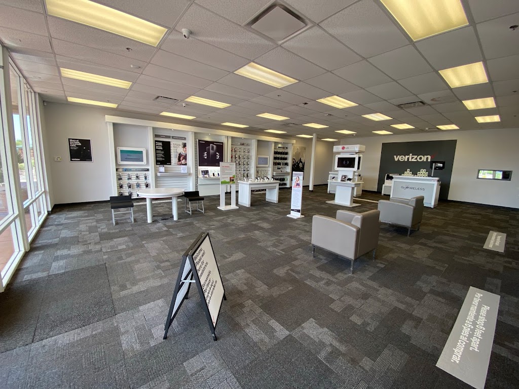 Verizon Authorized Retailer - Victra | 929 N Dobson Rd Ste 107, Mesa, AZ 85201, USA | Phone: (480) 834-2900