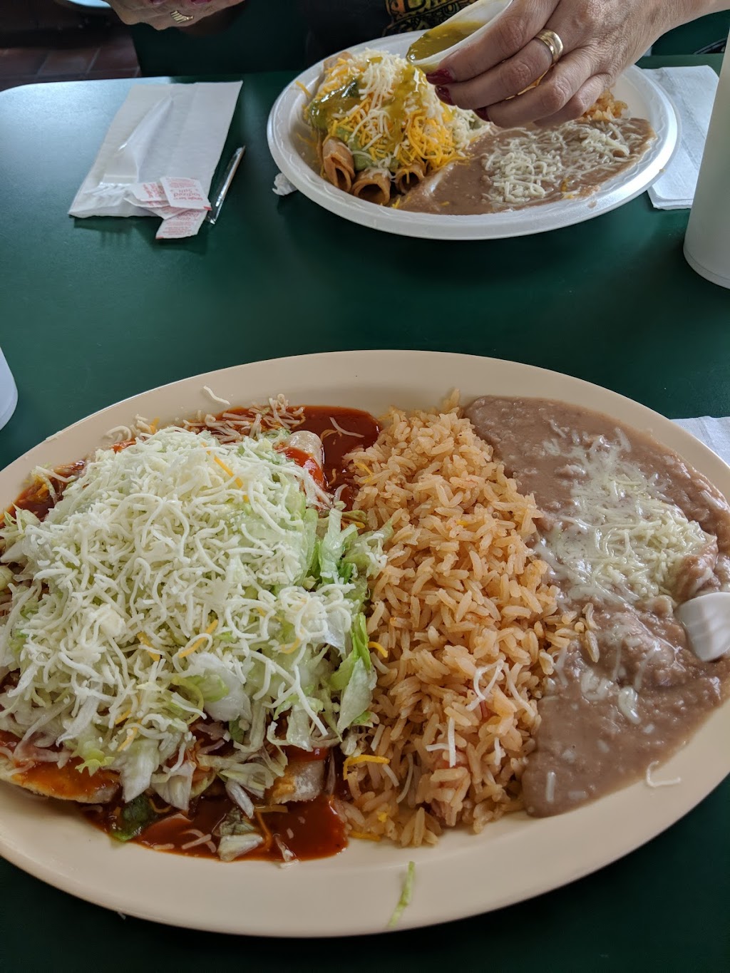 Alberts Mexican Food | 11610 Imperial Hwy., Norwalk, CA 90650, USA | Phone: (562) 929-3827