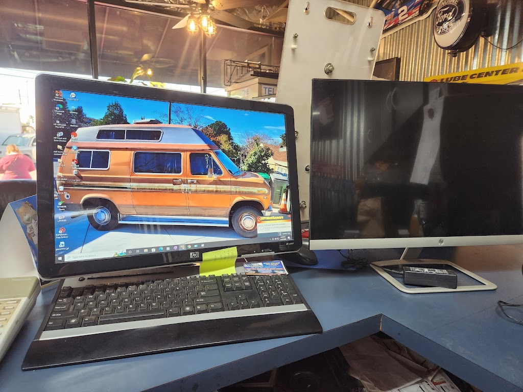 Lube Center Inc | 417 S Victory Blvd, Burbank, CA 91502, USA | Phone: (818) 848-8709