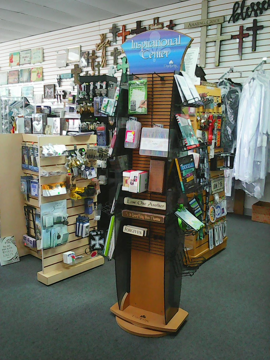 WFC Christian Books & Gifts | 14224 Smoketown Rd, Woodbridge, VA 22192, USA | Phone: (703) 910-4241