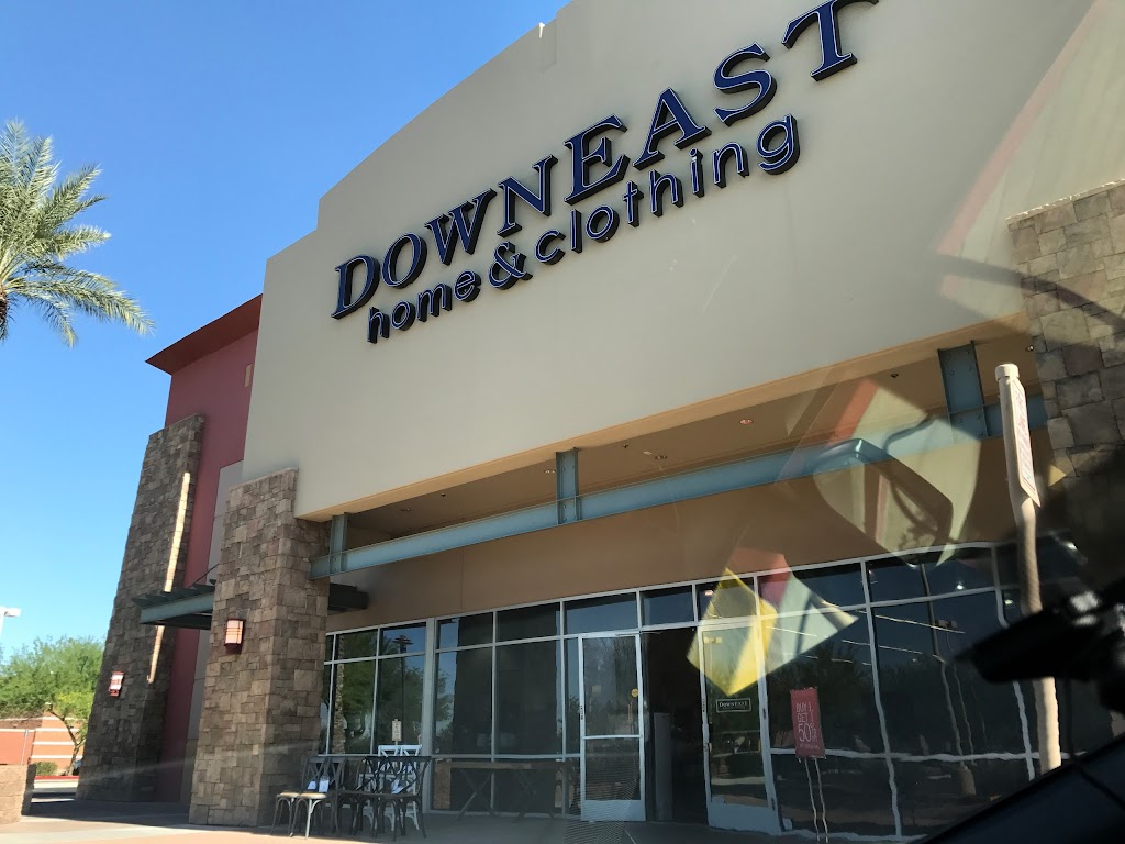 DownEast | 2697 S Market St, Gilbert, AZ 85295, USA | Phone: (480) 857-1000