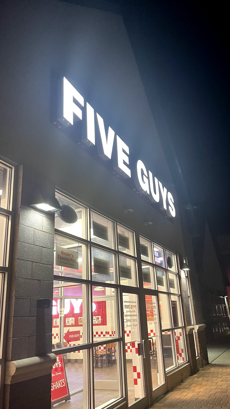 Five Guys | 540 US-130, East Windsor, NJ 08520, USA | Phone: (609) 301-8348