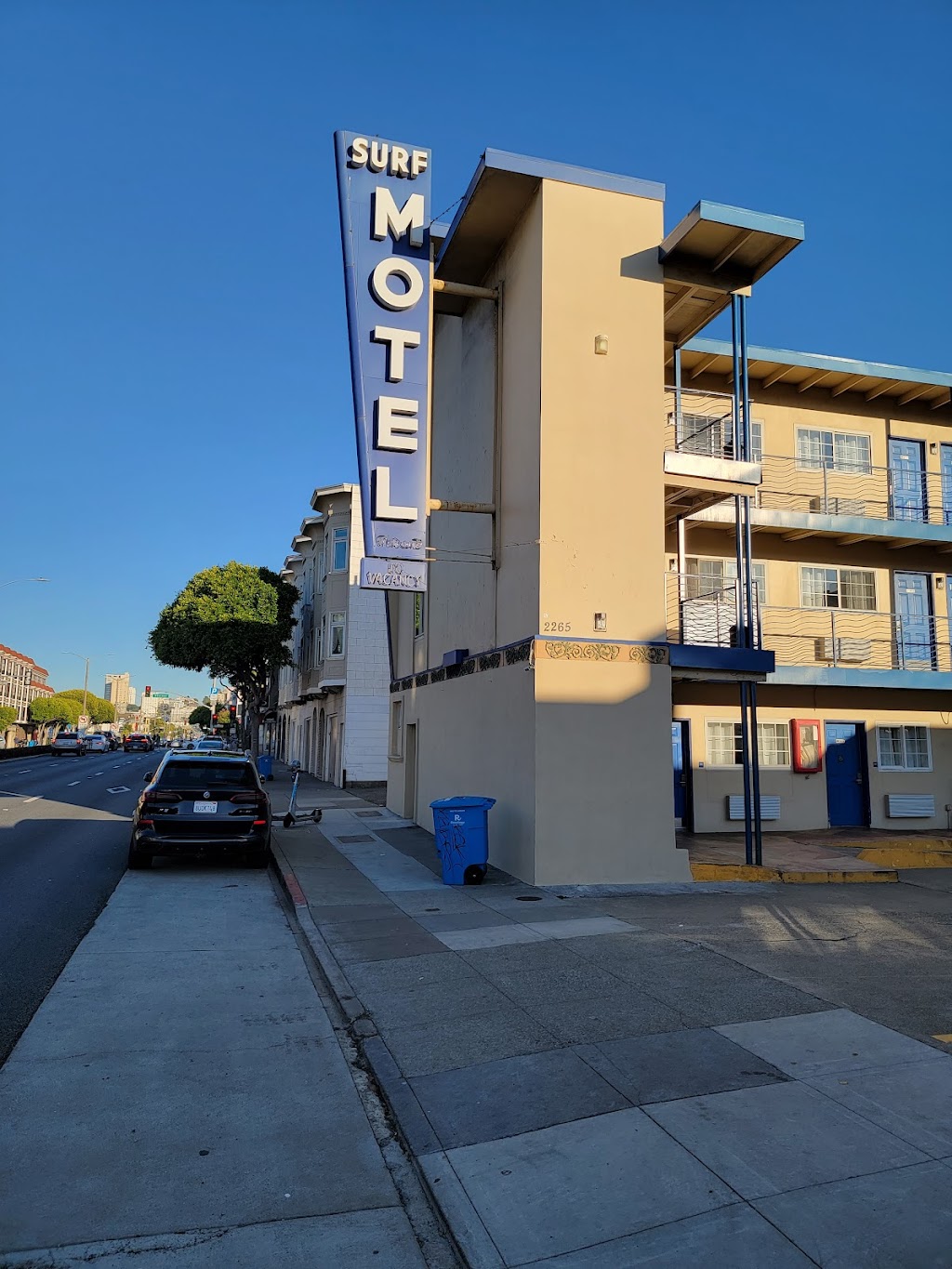 Surf Motel | 2265 Lombard St, San Francisco, CA 94123, USA | Phone: (415) 922-1950