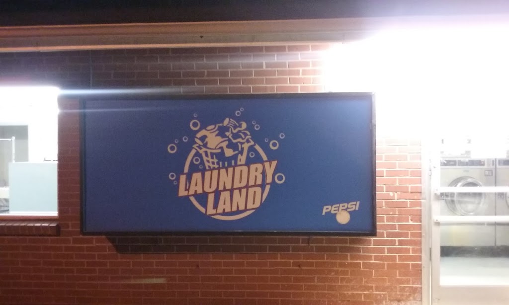 Pittsboro Laundry Land Laundromat | 266 Sanford Rd, Pittsboro, NC 27312, USA | Phone: (434) 793-2011