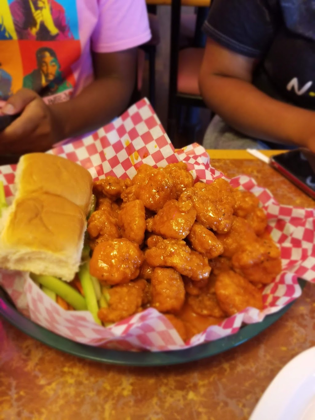 Wing Basket | 713 N Main St, Covington, TN 38019, USA | Phone: (901) 476-6117