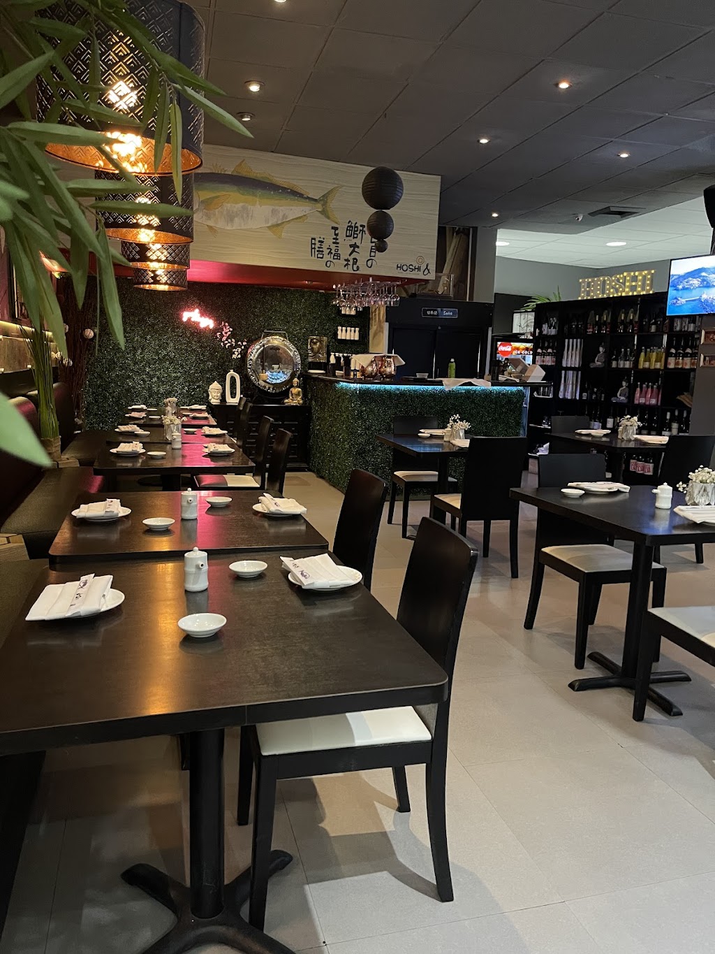 Hoshi & Sushi Asian Cuisine | 5401 Collins Ave Cu5, Miami Beach, FL 33140, USA | Phone: (305) 763-8946