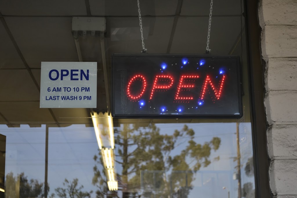 Claremont Laundromat | 1021 W Foothill Blvd, Claremont, CA 91711, USA | Phone: (909) 575-8463