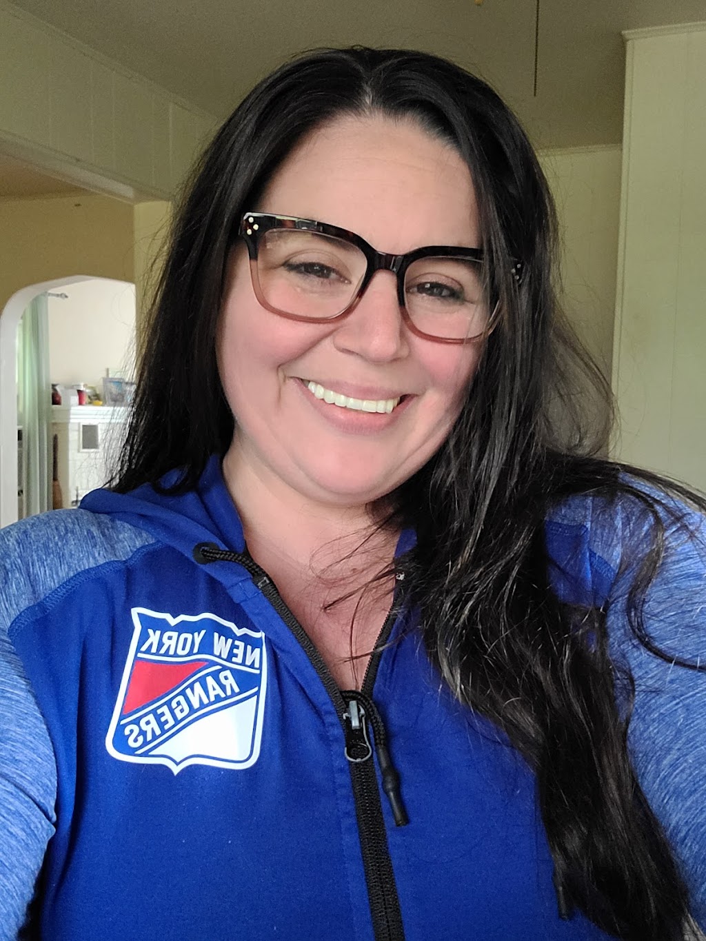 Abraxas of Huntington | 235 E Main St, Huntington, NY 11743, USA | Phone: (631) 549-5403