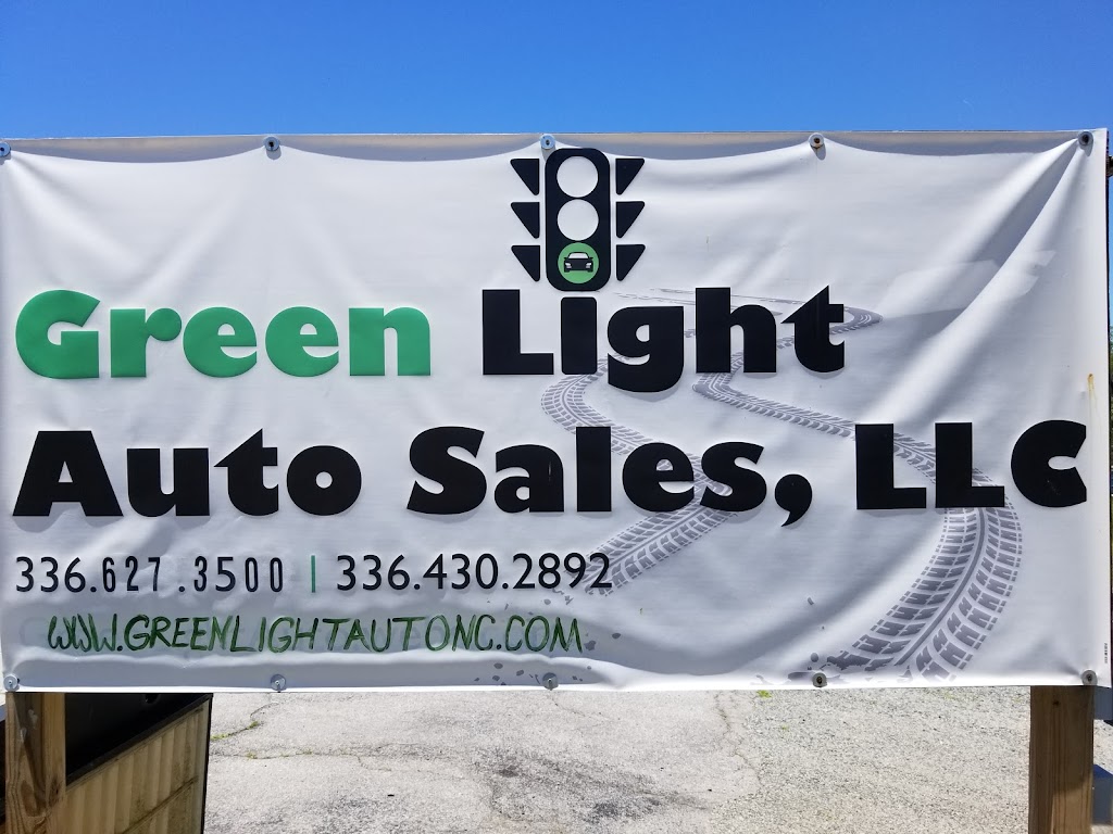 Green Light Auto Sales,LLC | 206 Boone Rd, Eden, NC 27288, USA | Phone: (336) 627-3500