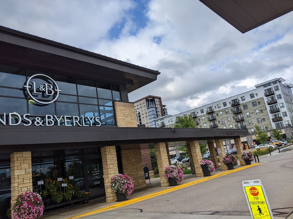 Lunds & Byerlys France Avenue Edina | 7171 France Ave S, Edina, MN 55435, USA | Phone: (952) 831-3601