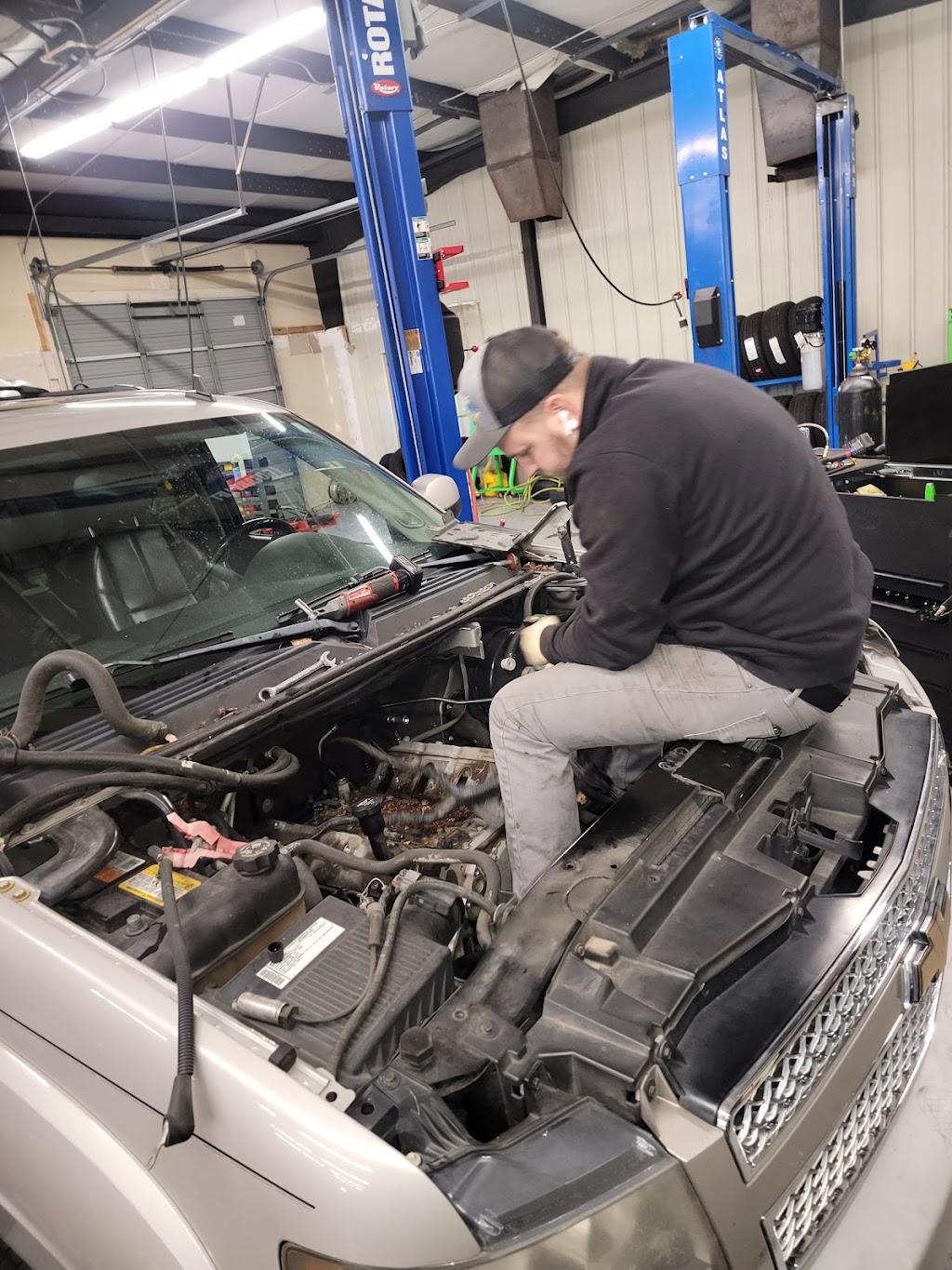 StrutDaddys Complete Car Care | 2888 Durham Rd, Roxboro, NC 27573, USA | Phone: (336) 599-4911