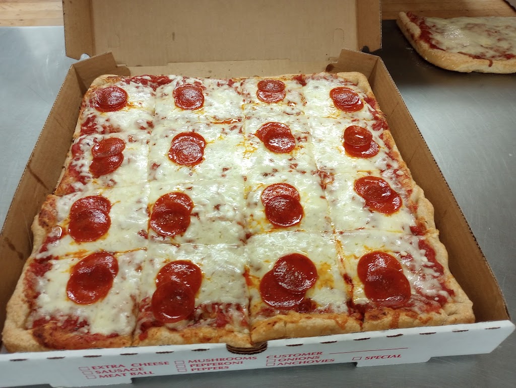 Francos Pizza & Subs | 211 High St, New Manchester, WV 26056, USA | Phone: (304) 564-4600