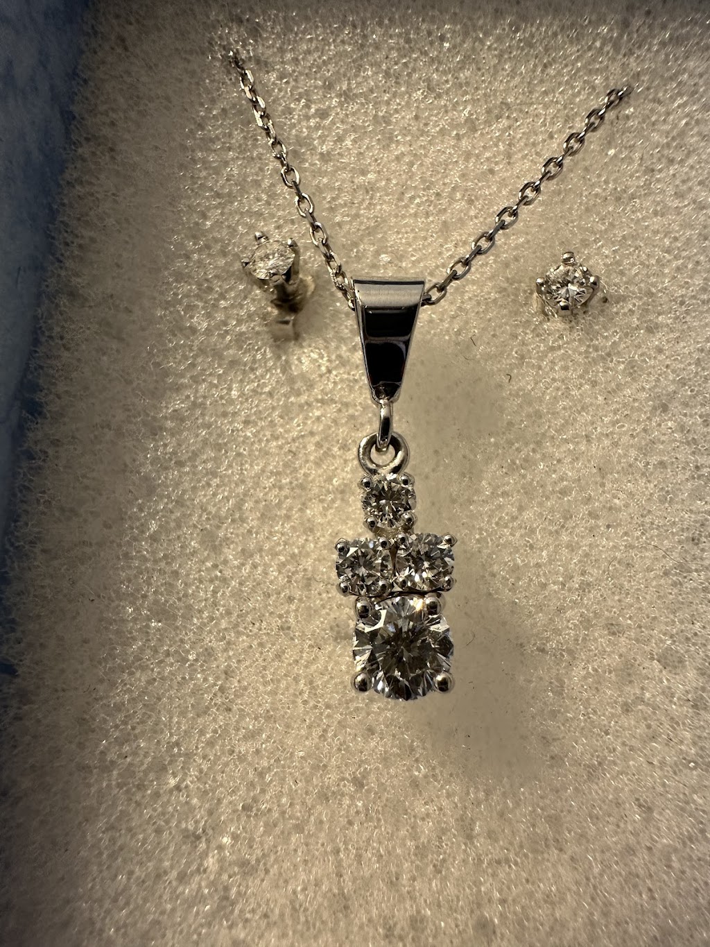 Jewelry by the Sea | 302 Main St, Avon-By-The-Sea, NJ 07717, USA | Phone: (732) 807-4223