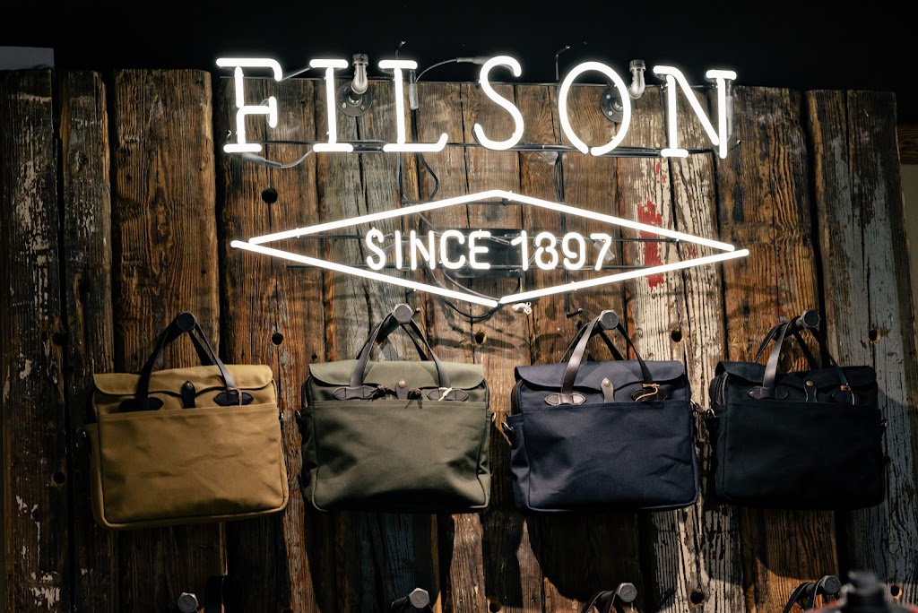 Filson | 3510 Galleria #3195, Edina, MN 55435, USA | Phone: (612) 338-5506