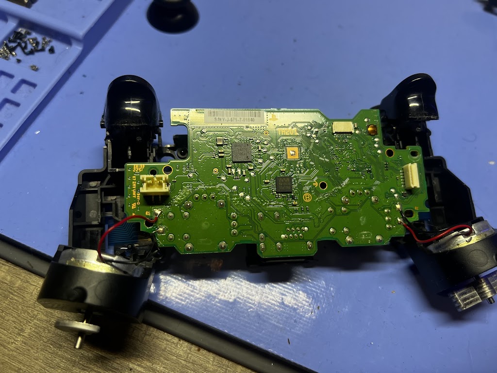 LPR Phone Repair | 1051 E Centerville Rd apt 2103, Garland, TX 75041, USA | Phone: (469) 579-9159