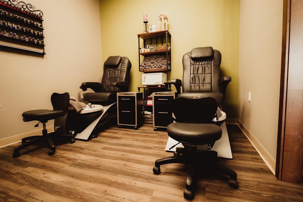 Indigo Salon and Suites | 711 S Janesville St, Milton, WI 53563, USA | Phone: (608) 289-2633