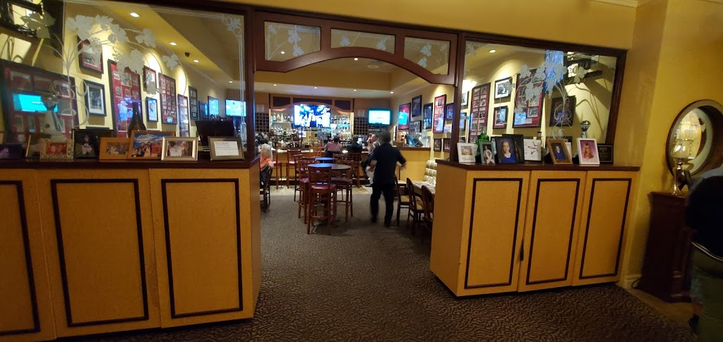 Fiorillos Restaurant and Banquet Facilities | 638 El Camino Real, Santa Clara, CA 95050, USA | Phone: (408) 984-0414