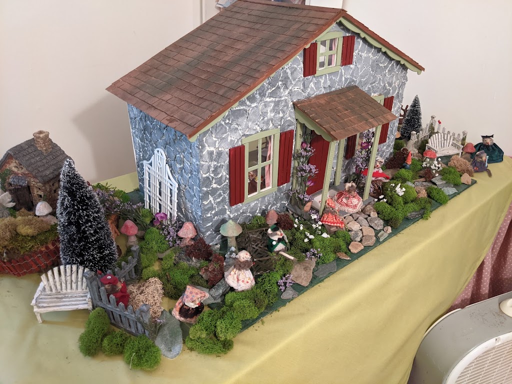 The Dollhouse and Toy Museum of Vermont | 212 Union St, Bennington, VT 05201, USA | Phone: (802) 681-3767