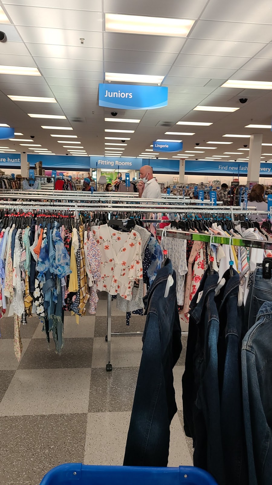 Ross Dress for Less | 1814 Bruce B Downs Blvd, Wesley Chapel, FL 33544, USA | Phone: (813) 973-0038 Ross Dress for Less | 1814 Bruce B Downs Blvd, Wesley Chapel, FL 33544, USA | Phone: (813) 973-0038