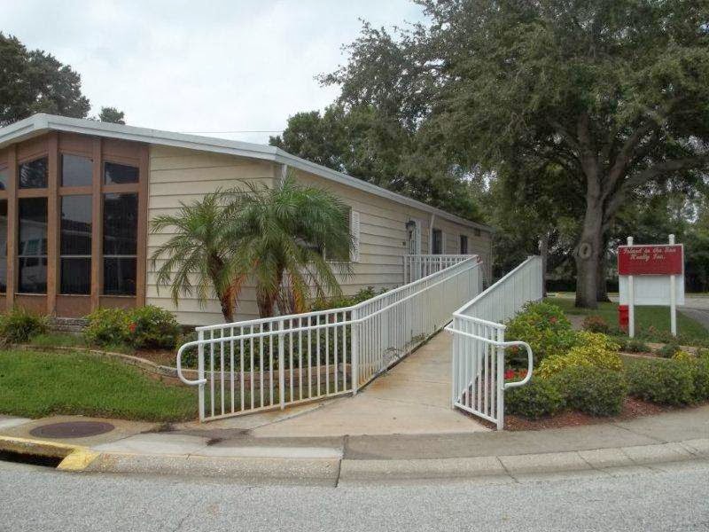 Island in the Sun Realty | 1001 Starkey Rd STE 1, Largo, FL 33771, USA | Phone: (727) 523-1810