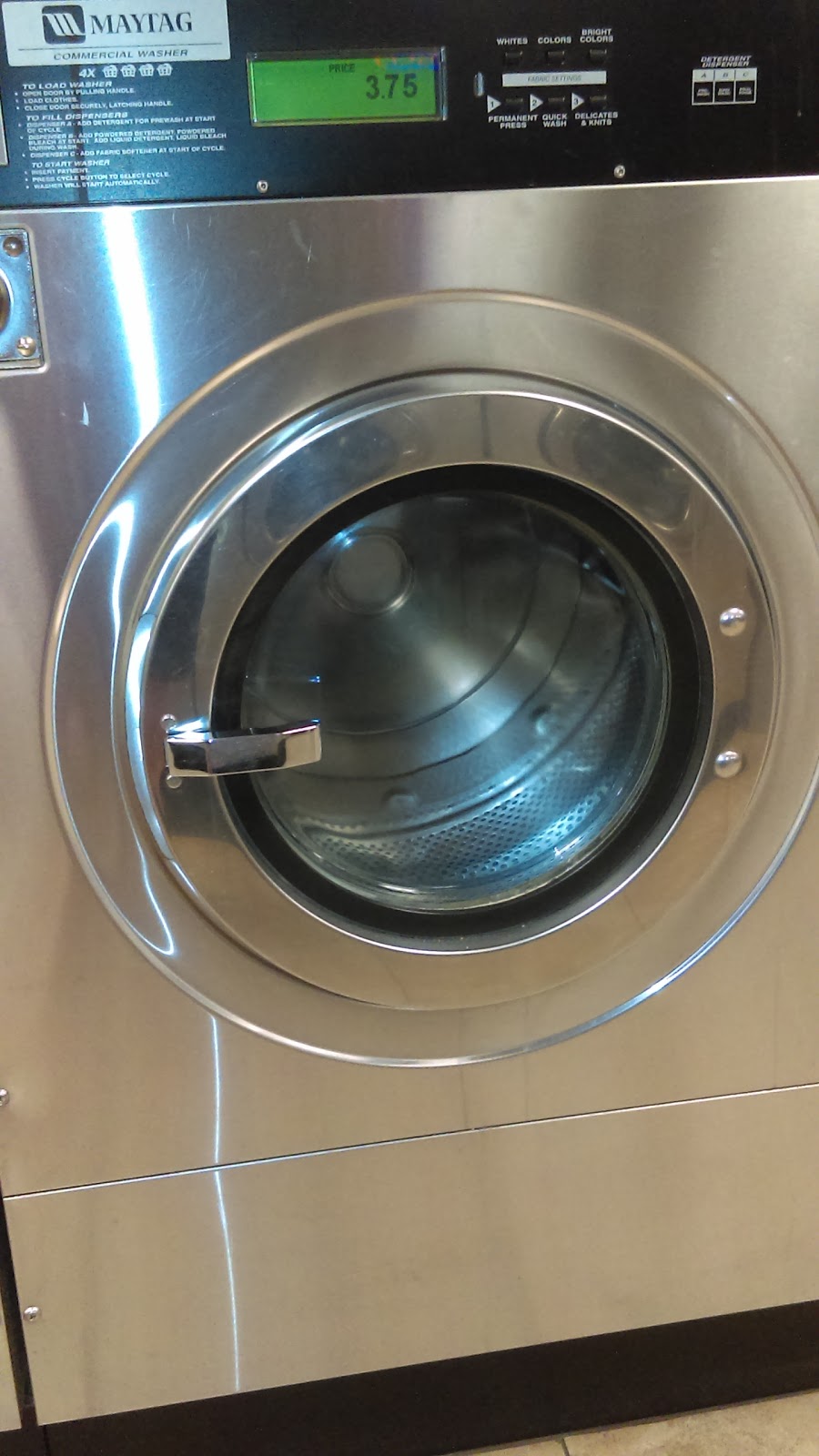 Coin Laundry | 2634 W Glenrosa Ave, Phoenix, AZ 85017, USA | Phone: (602) 242-3174