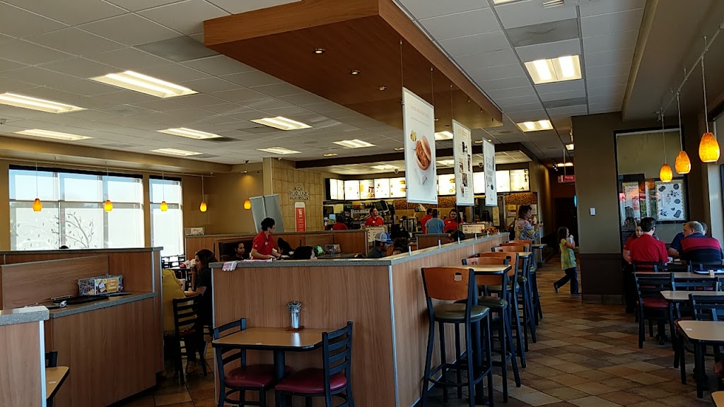 Chick-fil-A | 721 State Hwy 71, Bastrop, TX 78602, USA | Phone: (512) 332-2000