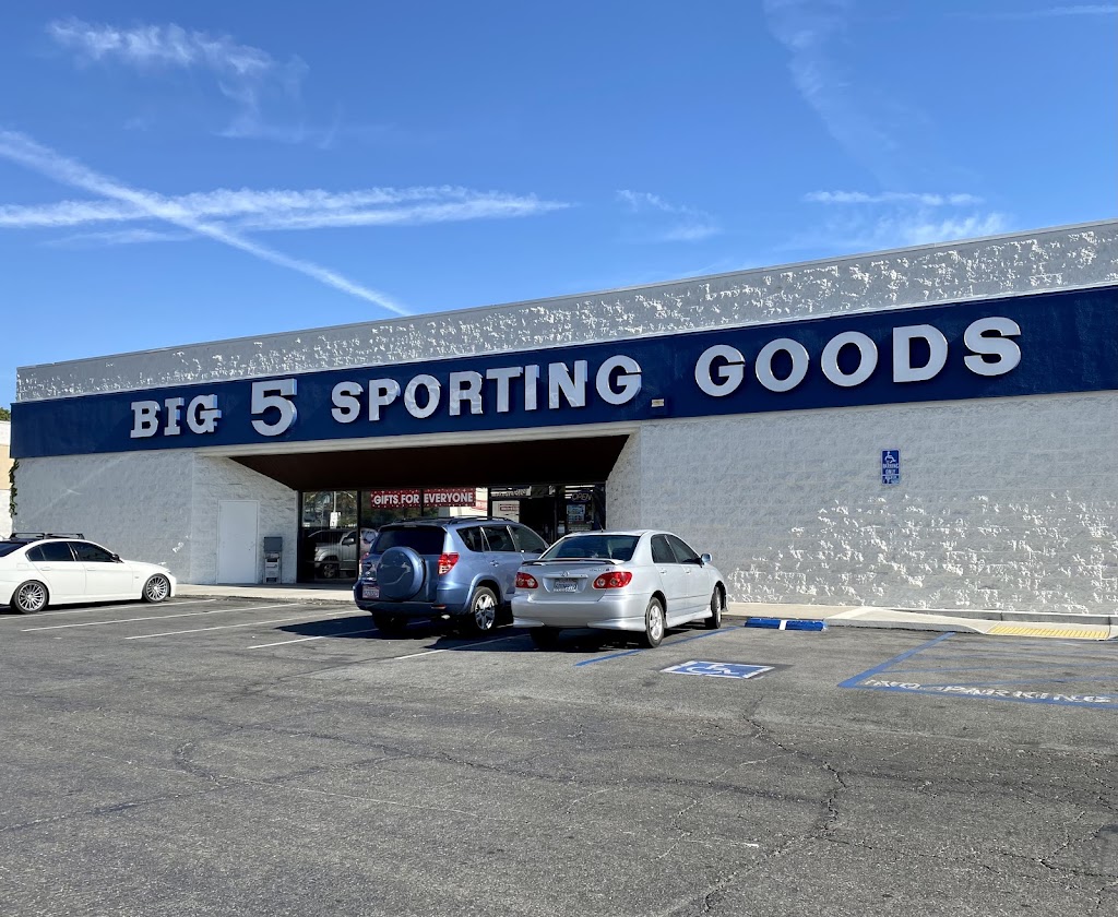 Big 5 Sporting Goods | 2320 Harbor Blvd, Anaheim, CA 92802, USA | Phone: (714) 750-3055