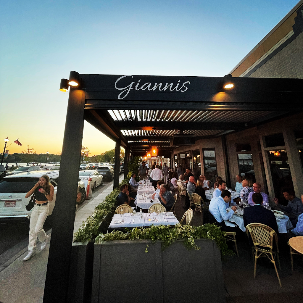 Giannis Steakhouse | 635 Lake St E, Wayzata, MN 55391, USA | Phone: (952) 404-1100