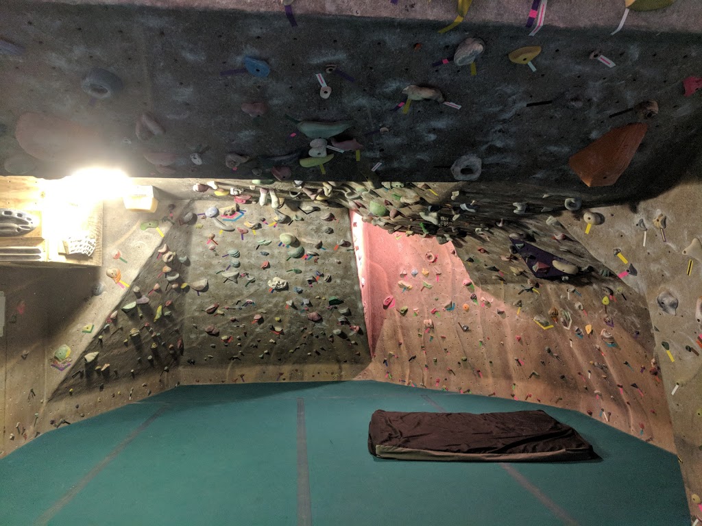 Rock Gem Climbing Center | 4300 Blue Lick Rd, Louisville, KY 40229, USA | Phone: (502) 475-4367