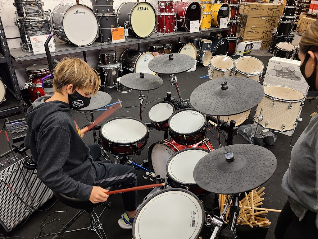 Guitar Center | 2333 N Central Expy Suite 101, Plano, TX 75075, USA | Phone: (972) 422-7171