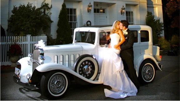 Lynettes Limousine Service | 21 High St, Merrimac, MA 01860, USA | Phone: (781) 938-0014