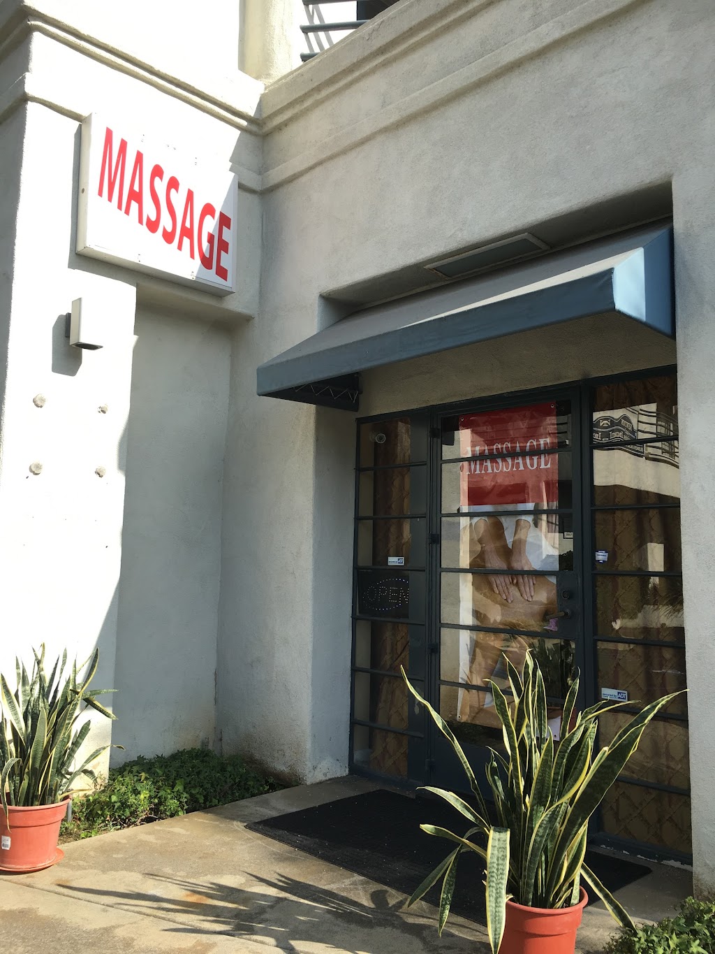 Star massage-Asian Massage | 1434 S Mission Rd STE A, Fallbrook, CA 92028, USA | Phone: (760) 621-0005