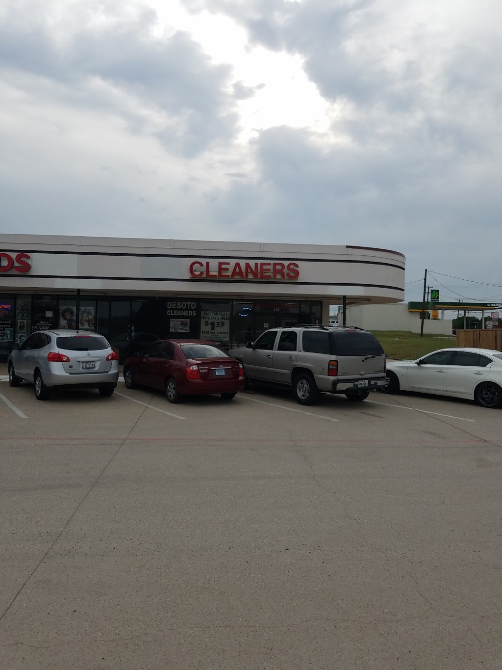 Desoto Cleaners Dry Cleaners | 336 E Belt Line Rd, DeSoto, TX 75115, USA | Phone: (972) 223-0240