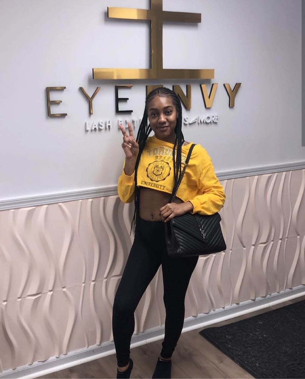 EYE ENVY LASH EXTENSIONS AND MORE | 26021 Southfield Rd ste 201, Lathrup Village, MI 48076, USA | Phone: (313) 645-2121