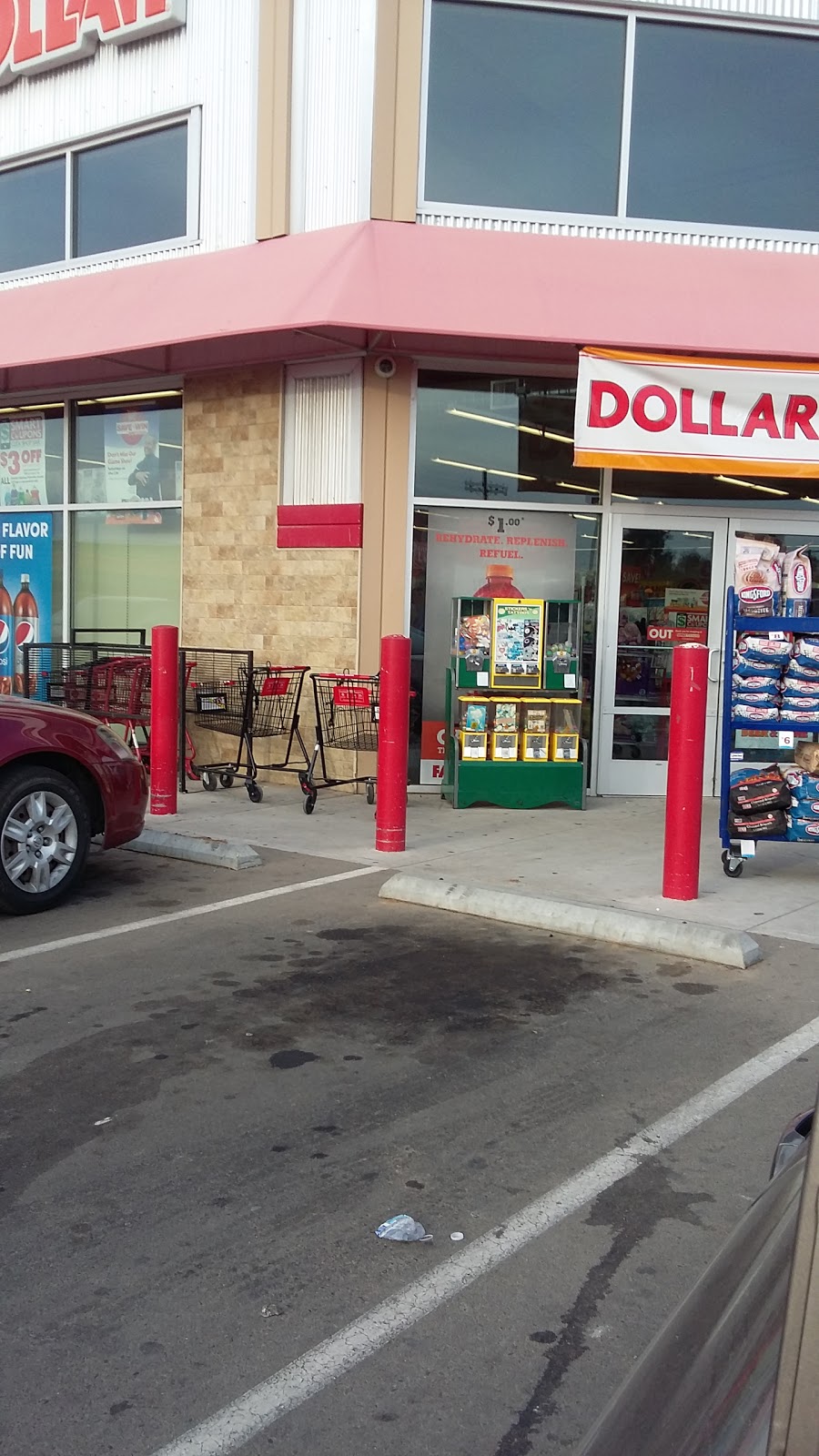 Family Dollar | 1150 Park Blvd, Orange Cove, CA 93646, USA | Phone: (559) 823-4008