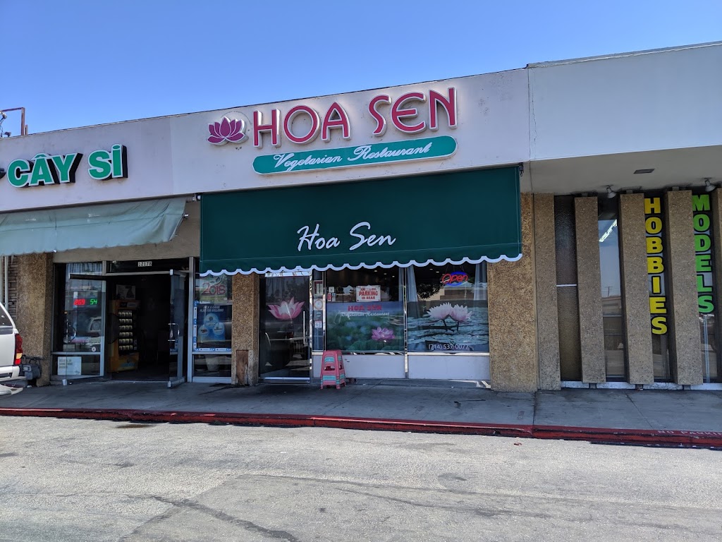 Hoa Sen | 12180 Brookhurst St, Garden Grove, CA 92840, USA | Phone: (714) 537-0077