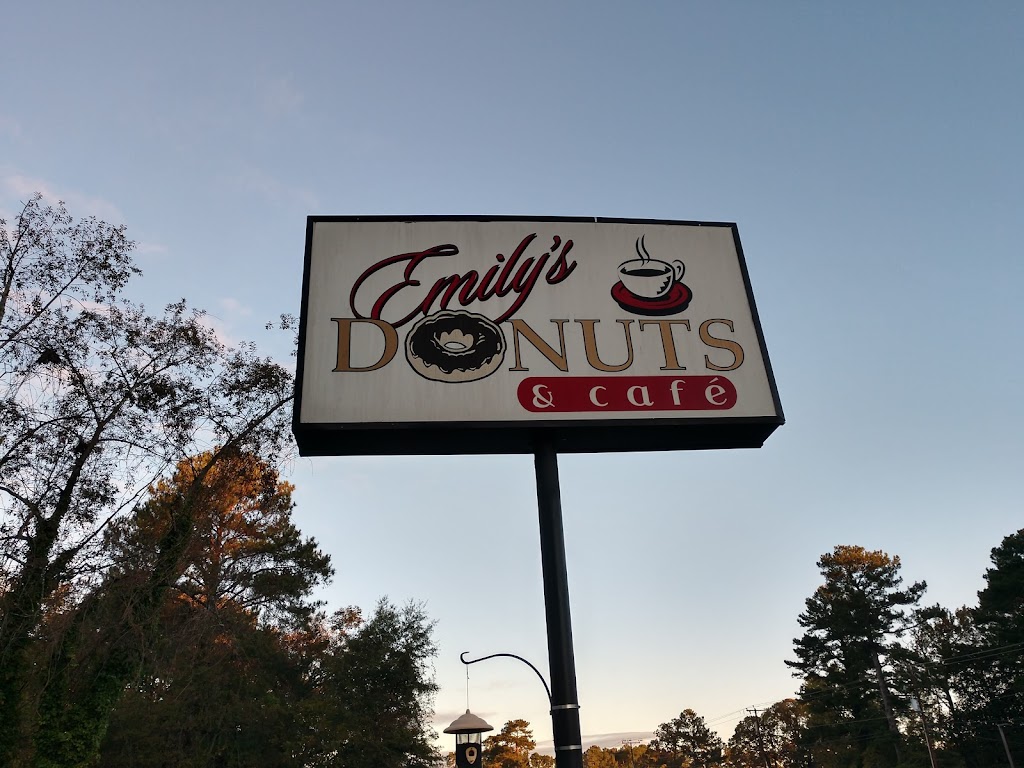 Emilys Donuts and Café | 7123 Merrimac Trail, Williamsburg, VA 23185, USA | Phone: (757) 345-3602