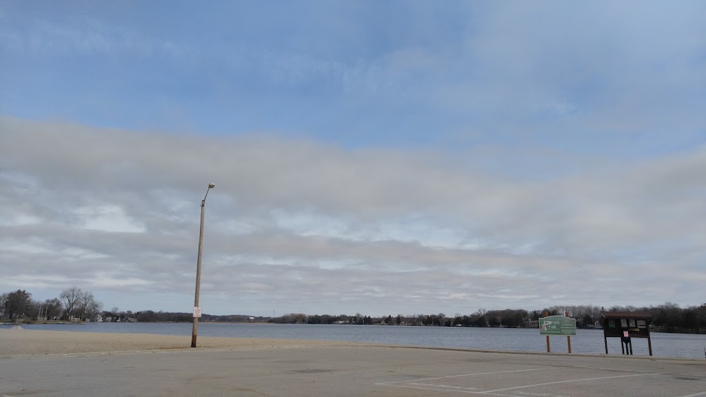 Bob McDermott Lakeview Park | 53 Russell Dr, Random Lake, WI 53075, USA | Phone: (920) 994-4852