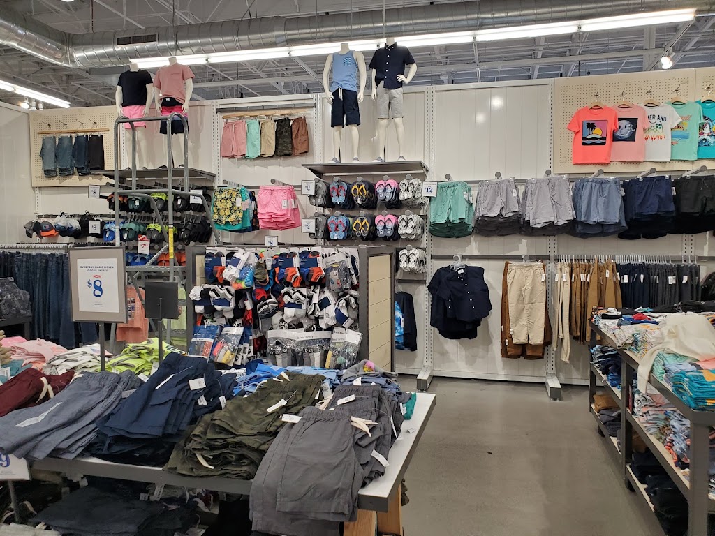 Old Navy | 15262 Summit Ave, Fontana, CA 92336, USA | Phone: (909) 689-4946