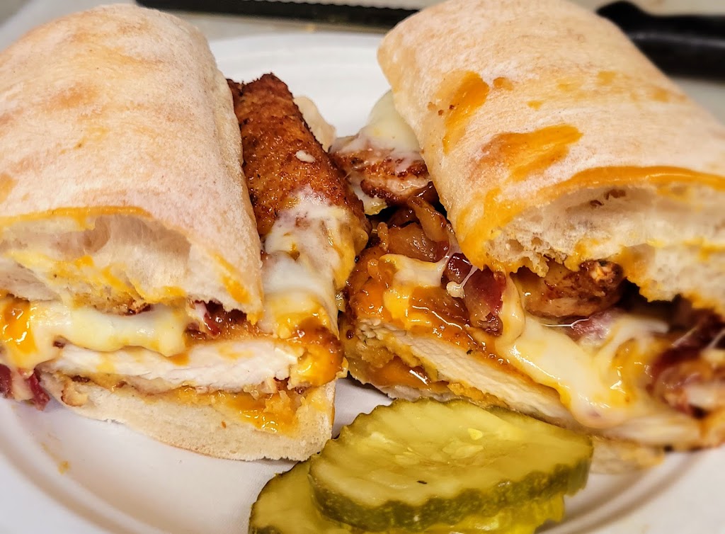 Gracies Bulldog Grille Food Truck | 600 NY-303, Blauvelt, NY 10913, USA | Phone: (845) 538-2140 Gracies Bulldog Grille Food Truck | 600 NY-303, Blauvelt, NY 10913, USA | Phone: (845) 538-2140