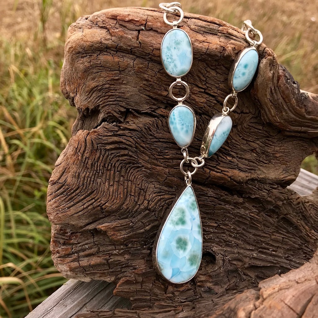 Beach Treasures in Duck | 1216 Duck Rd, Duck, NC 27949, USA | Phone: (252) 261-1250