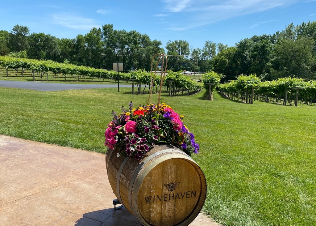 Winehaven Winery | 10020 Deer Garden Ln, Chisago City, MN 55013, USA | Phone: (651) 257-1017