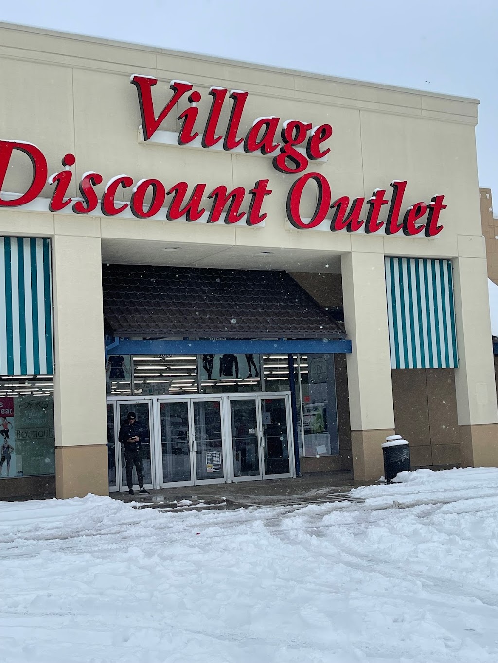 Village Discount Outlet | 3880 Linden Ave, Dayton, OH 45432, USA | Phone: (614) 443-3421