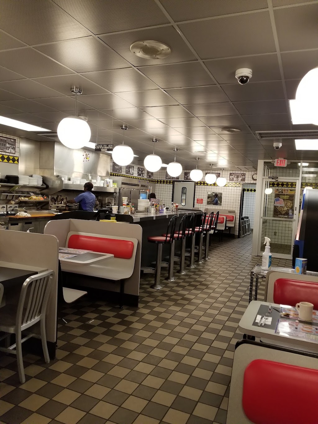 Waffle House | 2940 Mansell Rd, Alpharetta, GA 30022, USA | Phone: (770) 645-1604