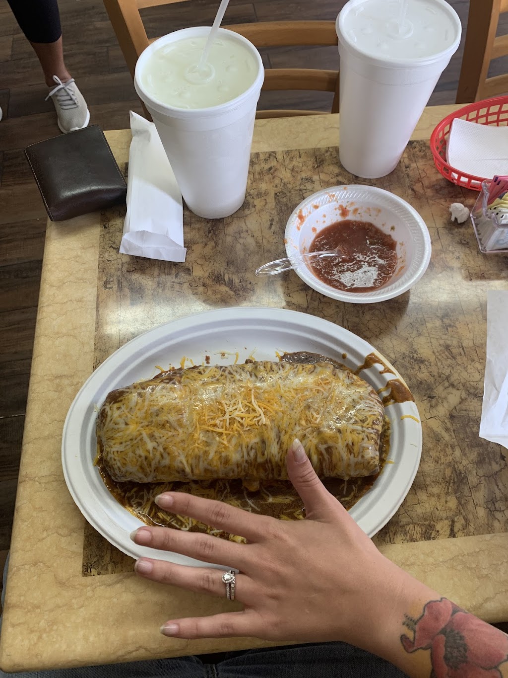 La Victoria Mexican Food | 109 E Heard St, Refugio, TX 78377, USA | Phone: (361) 526-7083