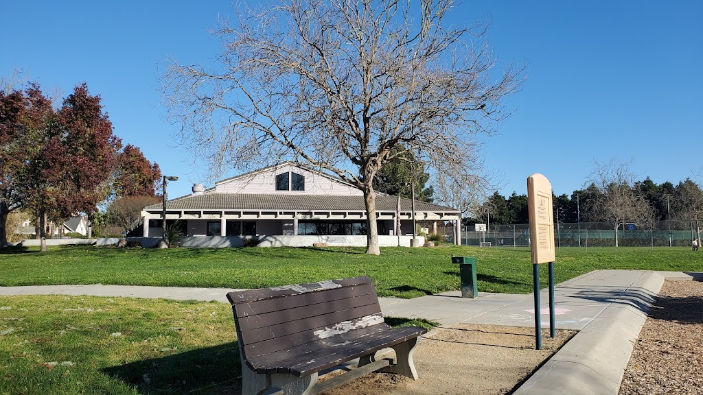 Jade Street Park | 4400 Jade St, Capitola, CA 95010, USA | Phone: (831) 475-5935